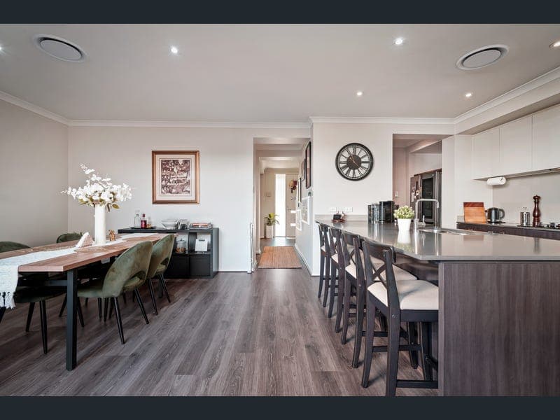 12 Betzel Court, Mango Hill — photo 1 of 5