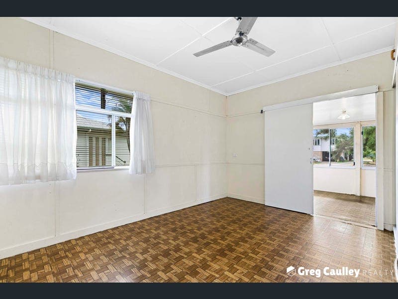 22 Campbell Street, Maryborough — photo 1 of 5