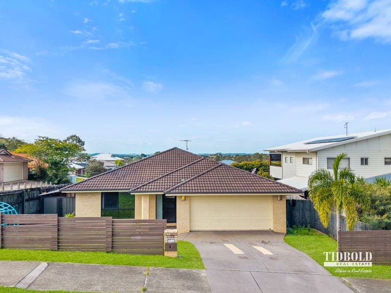 37 Cypress Street, Redland Bay — photo 1 of 5