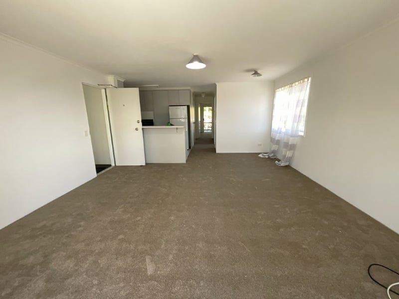 11/36 Monaco Street, Surfers Paradise — photo 1 of 5