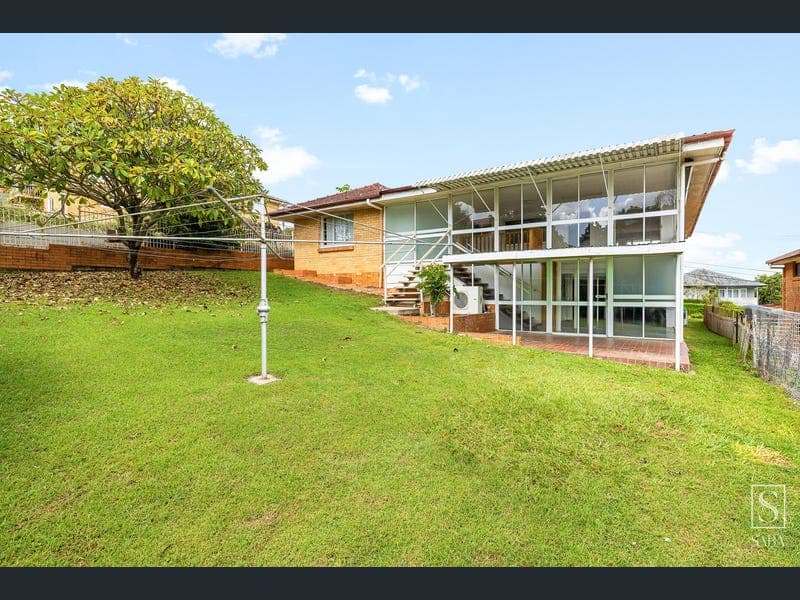 22 Frost Street, Mount Gravatt East — photo 1 of 5