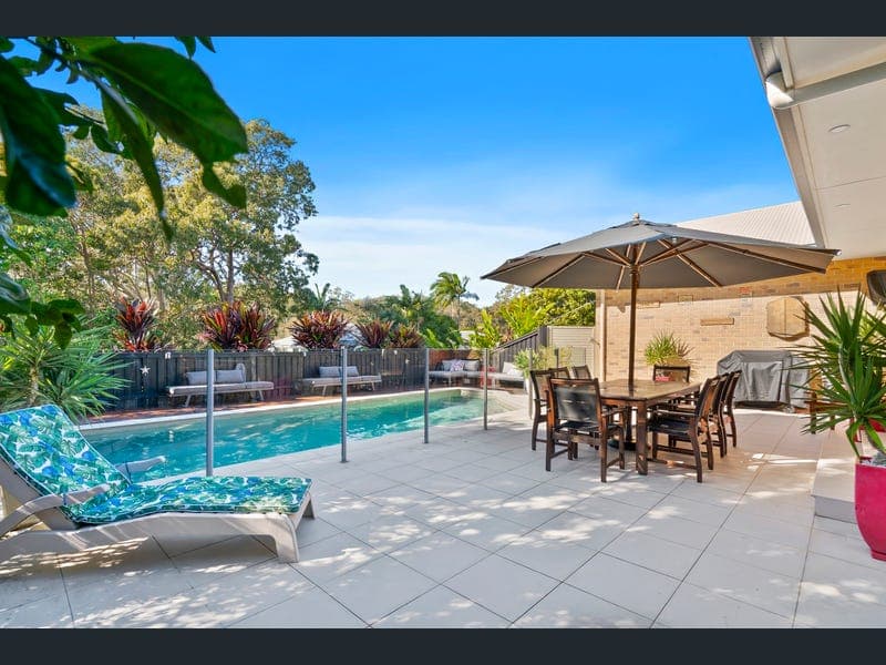 38 Hooper Crescent, Tewantin — photo 1 of 5