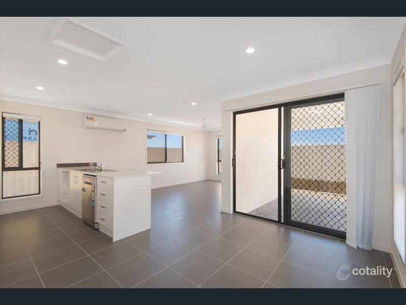 41 Stanicki Circuit, Bellbird Park — photo 1 of 5