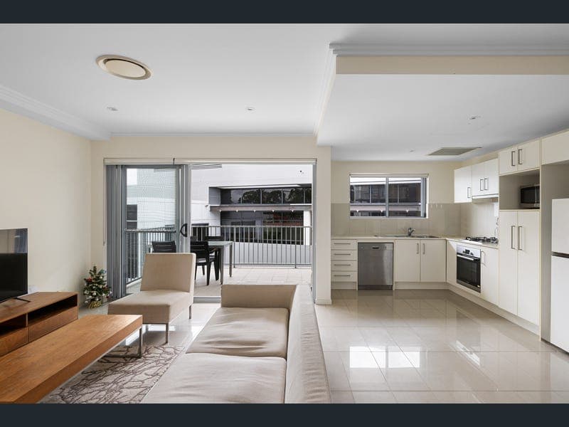 218/23 Robinson Place, Kelvin Grove — photo 1 of 5