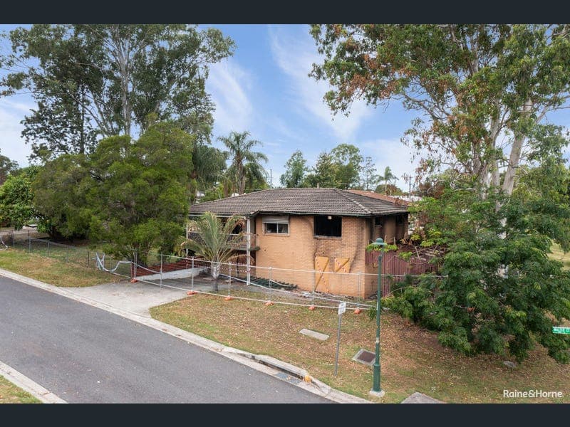 3 Fraser Street, Leichhardt — photo 1 of 5