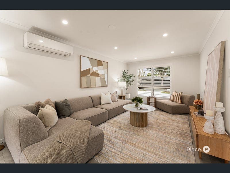 50 Sherborne Street, Carindale — photo 1 of 5