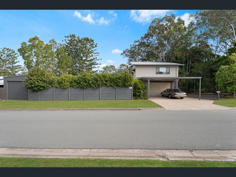 12-14 Parraweena Court, Point Vernon — photo 1 of 5