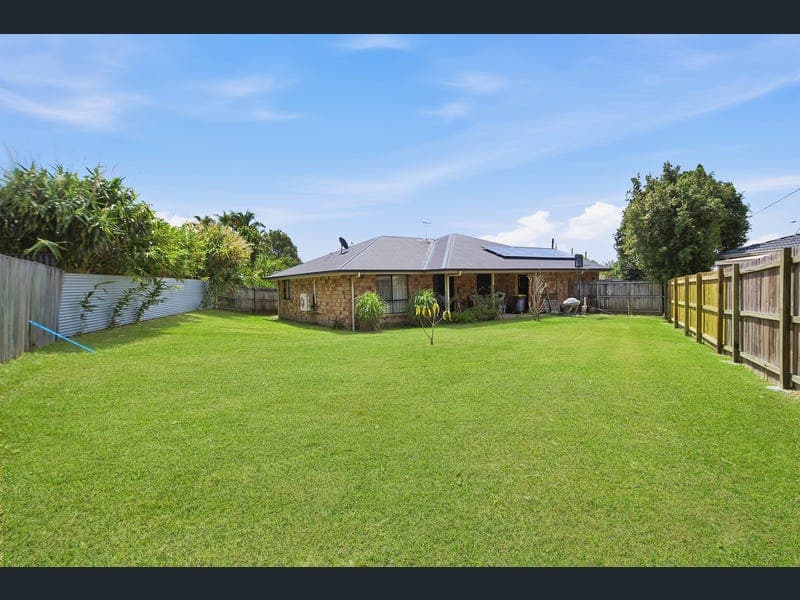 6 Mugana Court, Caboolture — photo 1 of 5