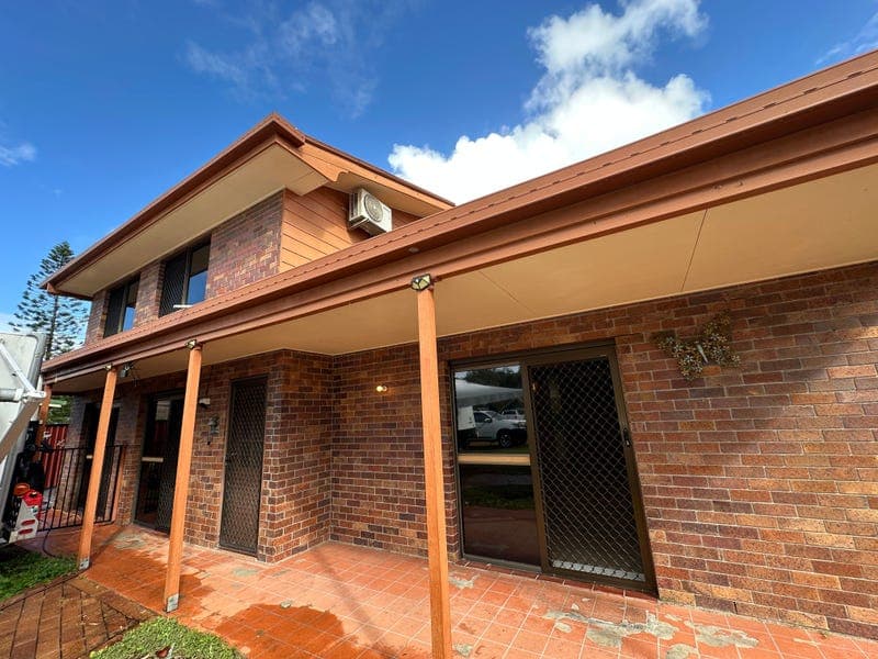 15 Orchid Drive, Moore Park Beach — photo 1 of 5