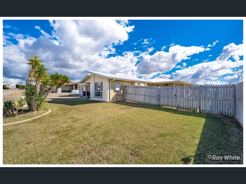10 Tawarra Crescent, Gracemere — photo 1 of 5