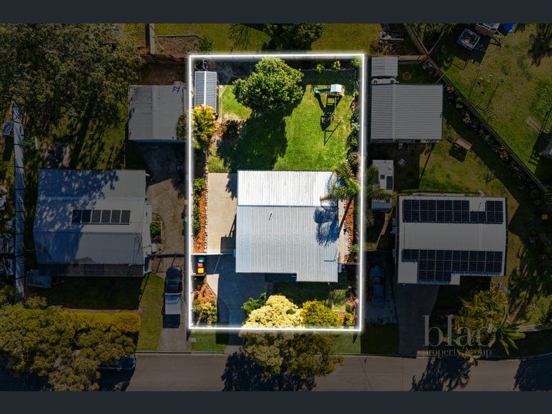 4 Pidgeon Drive, Deception Bay — photo 1 of 5
