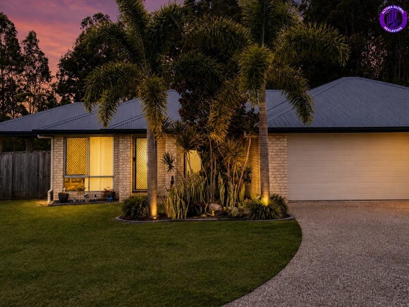 7 RUBY CLOSE, Beaudesert — photo 1 of 5