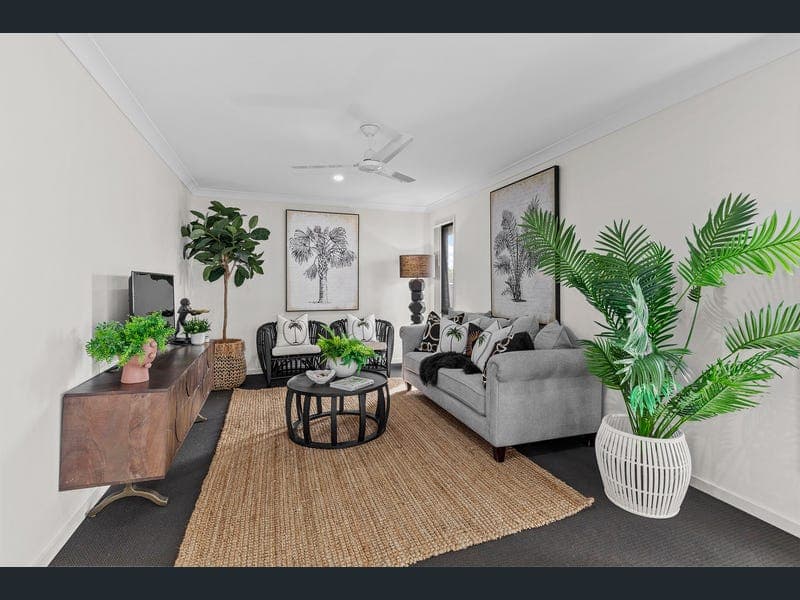69 Canopus Street, Bridgeman Downs — photo 1 of 5