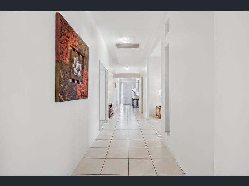 21 Fantail Crescent, Mango Hill — photo 1 of 5