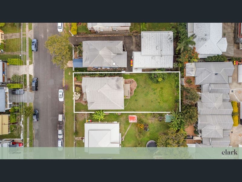 39 Grove Street, Albion — photo 1 of 5