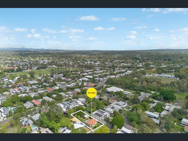 51 Hargreaves Avenue, Chelmer — photo 1 of 5