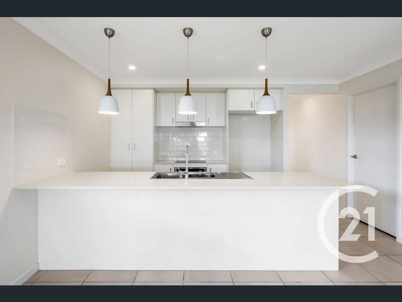 50 Love Street, Upper Caboolture — photo 1 of 5