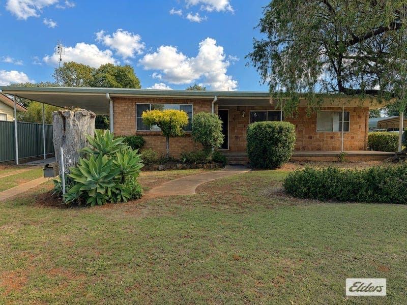 8 Fitzgerald Street, Chinchilla — photo 1 of 5