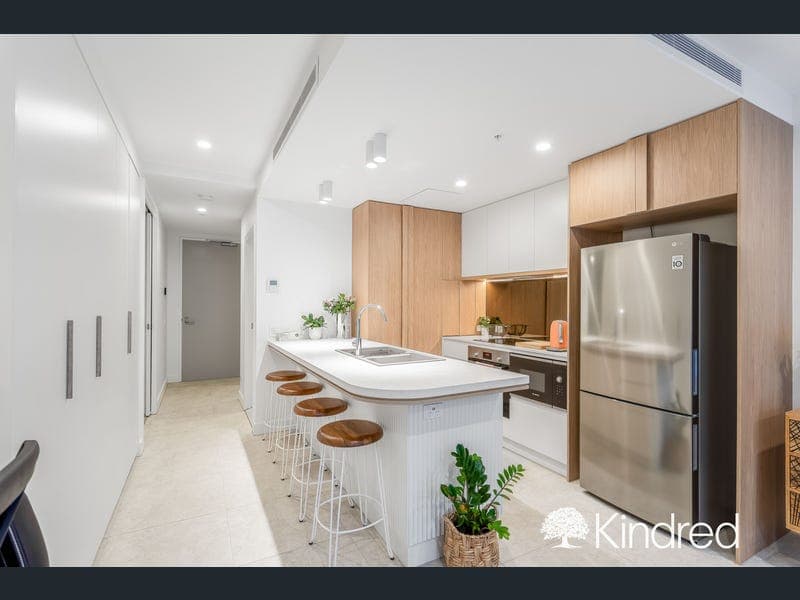 108/77-85 Landsborough Avenue, Scarborough — photo 1 of 5