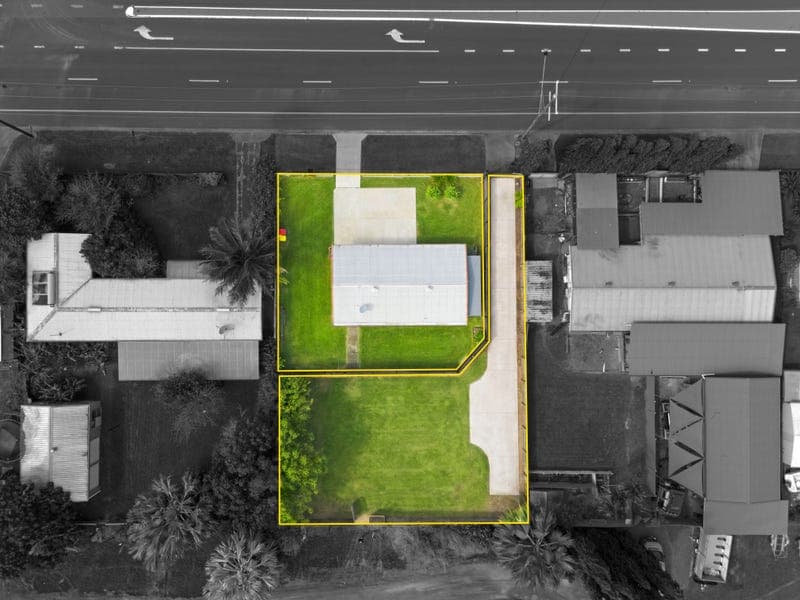 172 Trinity Beach Road — photo 1 of 5