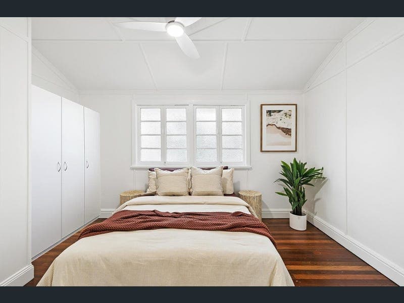 417 Stenhouse Street, Koongal — photo 1 of 5