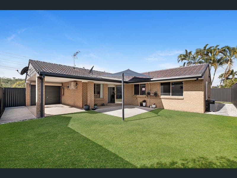 42 Studio Drive, Oxenford — photo 1 of 5