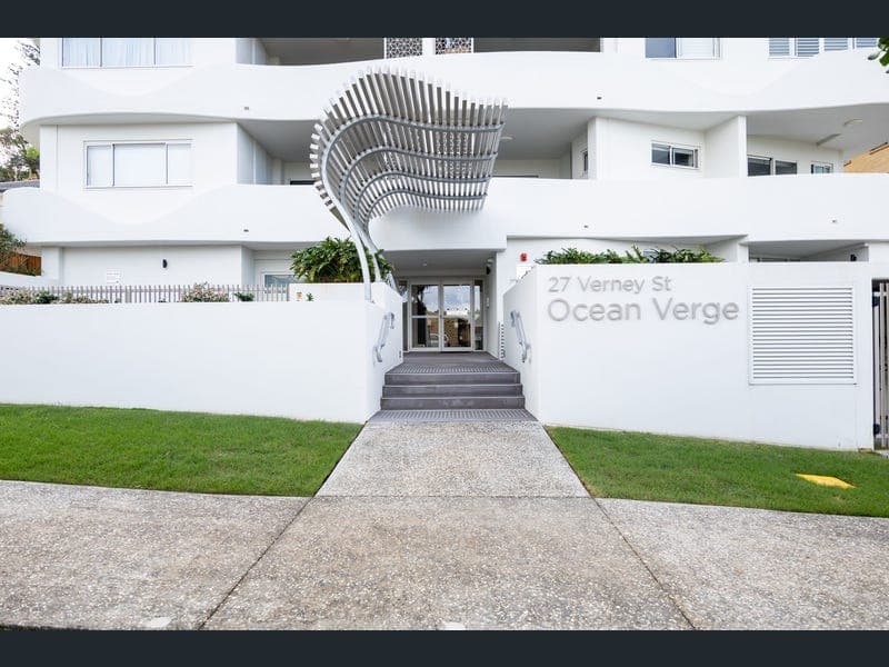 1/27 Verney Street, Kings Beach — photo 1 of 5