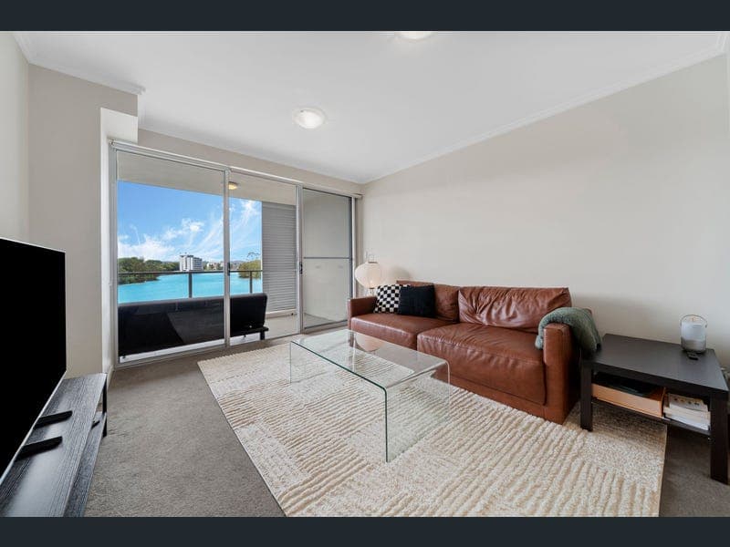 21/10 Ben Lexcen Place, Robina — photo 1 of 5