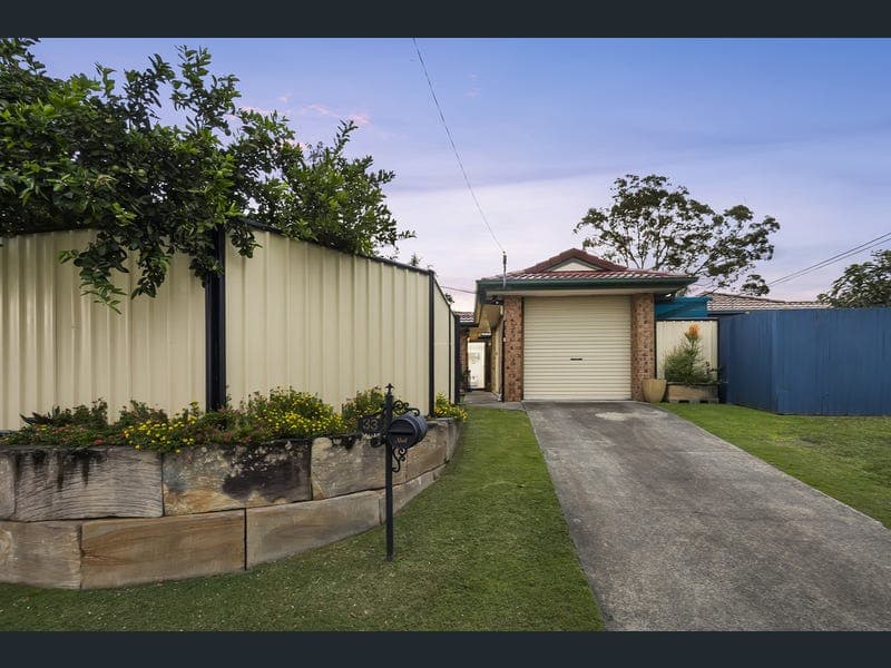 33 Gladstone Street, Moorooka — photo 1 of 5