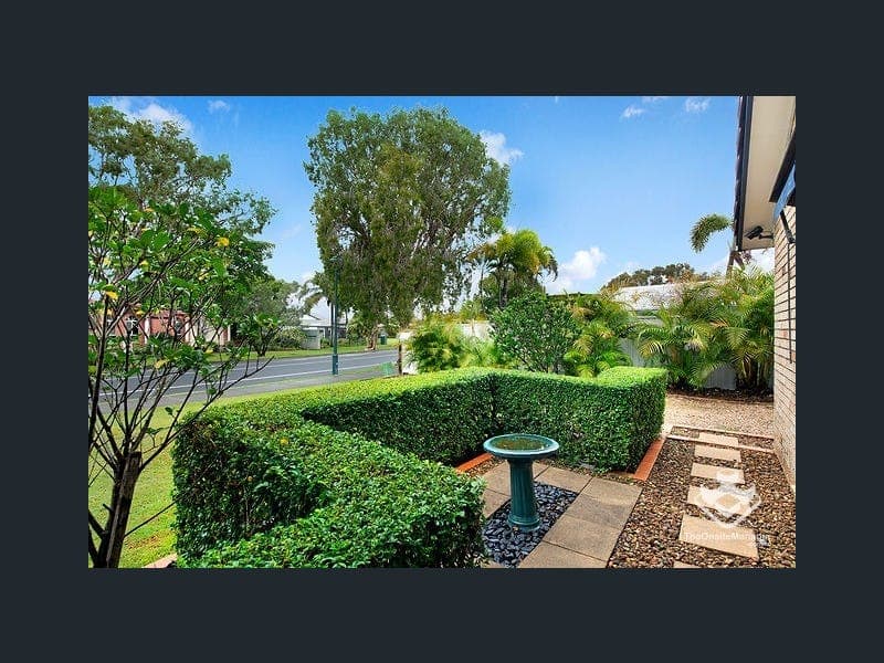 125 Monterey Keys Drive, Helensvale — photo 1 of 5