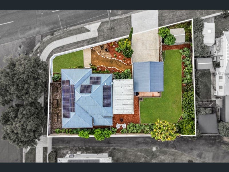 35 Railway Street, Booval — photo 1 of 5