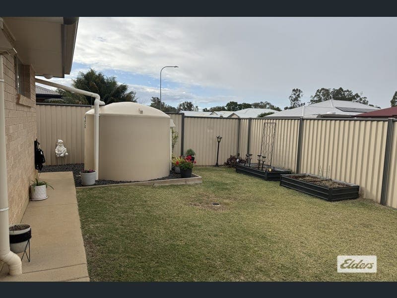 14B Skewis Street, Chinchilla — photo 1 of 5