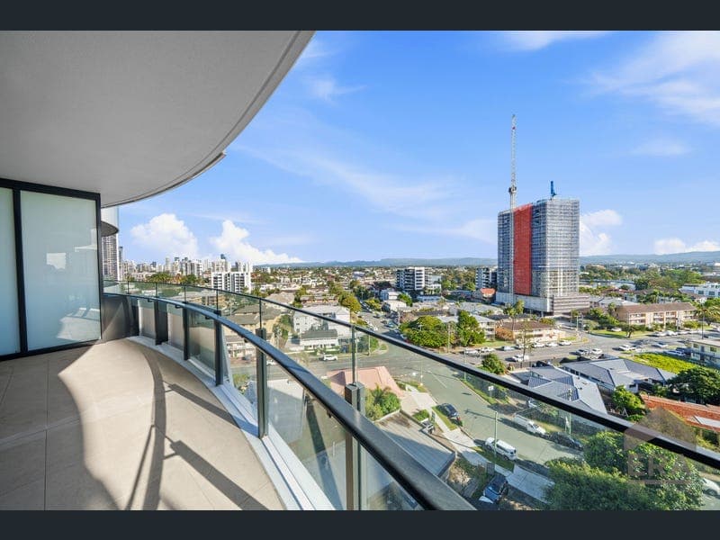 907/42 Stanhill Drive, Chevron Island — photo 1 of 5