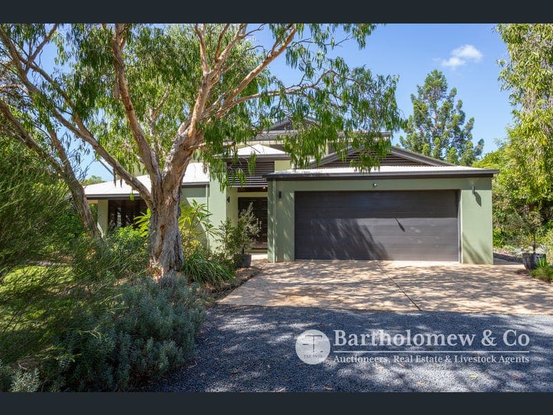12 Bruckner Hill Road, Dugandan — photo 1 of 5