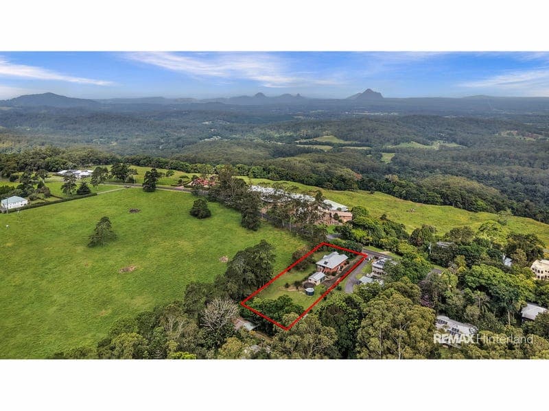 496 Mountain View Road, Maleny — photo 1 of 5