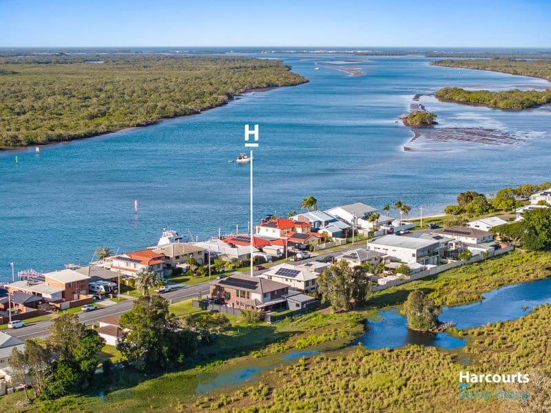 23 Esplanade, Jacobs Well — photo 1 of 5