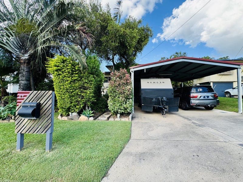 57 CUTHBERT Street, Moranbah — photo 1 of 5