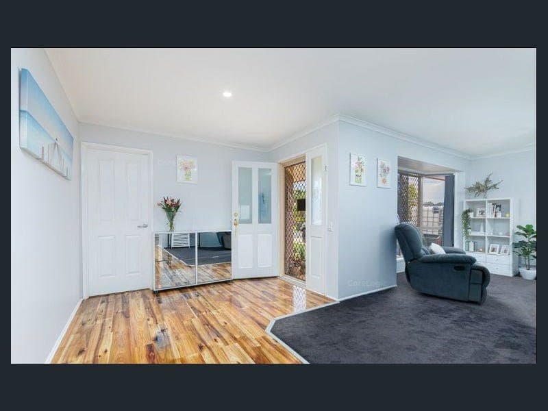 8 Spring Road, Kallangur — photo 1 of 5