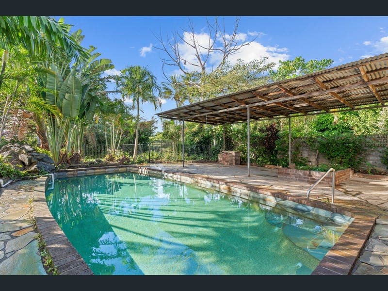 9 Woomala Street, Woree — photo 1 of 5