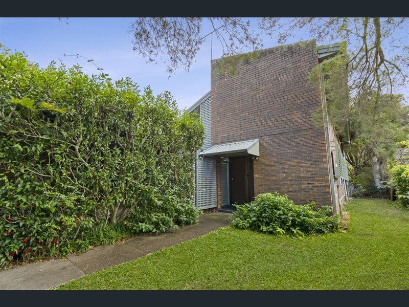 6 Valley Road, Wellington Point — photo 1 of 5