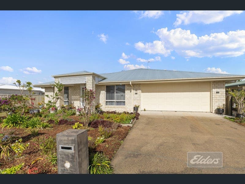 14 Kanimbla Avenue, Cooloola Cove — photo 1 of 5