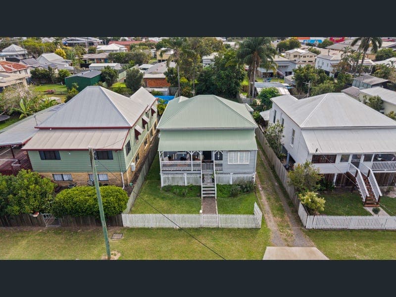 82 Fort Street, Maryborough — photo 1 of 5