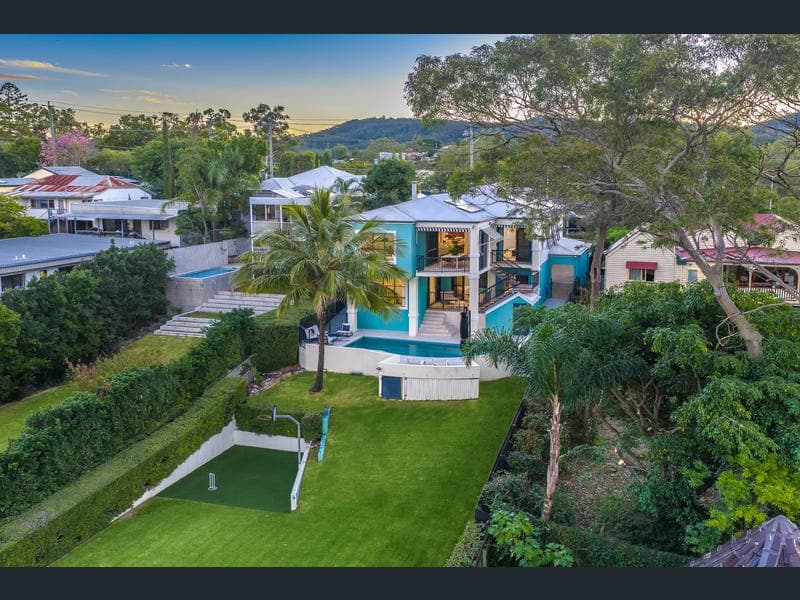 20 Miskin Street, Toowong — photo 1 of 5