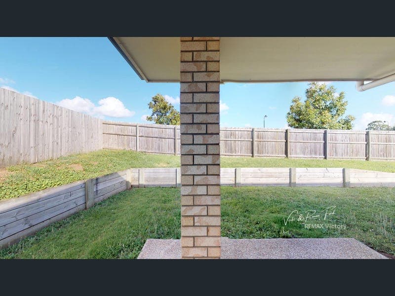 1 Frepelle Street, Morayfield — photo 1 of 5