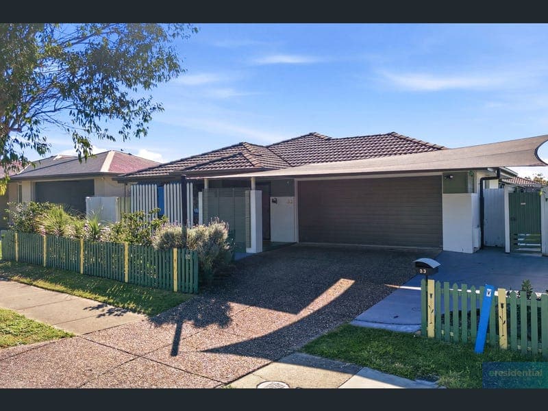 33 Coldstream Way, Holmview — photo 1 of 5