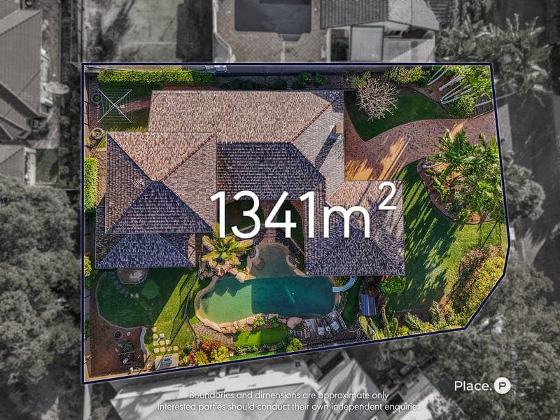 4 Gleneagles Court, Sunnybank — photo 1 of 5