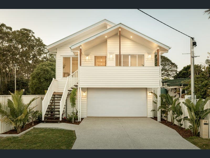 29 Beltana Street, Lota — photo 1 of 5