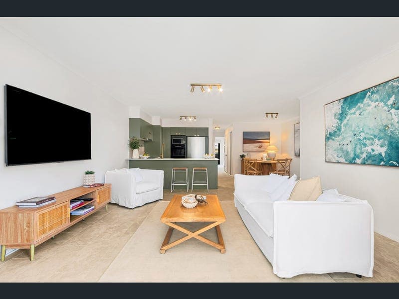 7/1222 Gold Coast Highway, Palm Beach — photo 1 of 5