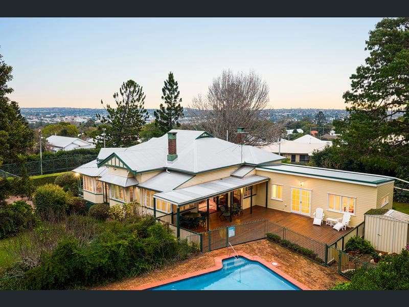 47 Jellicoe Street, Mount Lofty — photo 1 of 5