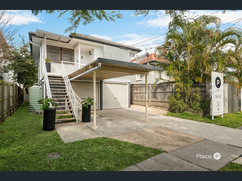127 Junction Road, Morningside — photo 1 of 5